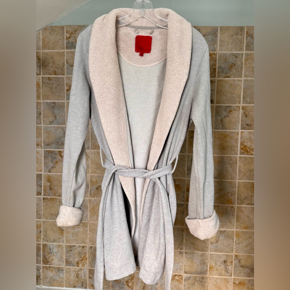 Victoria's Secret Gray and Cream Robe